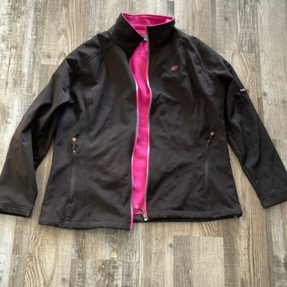 VGC Women's New Balance Jacket. Black / Pink - Size XXL